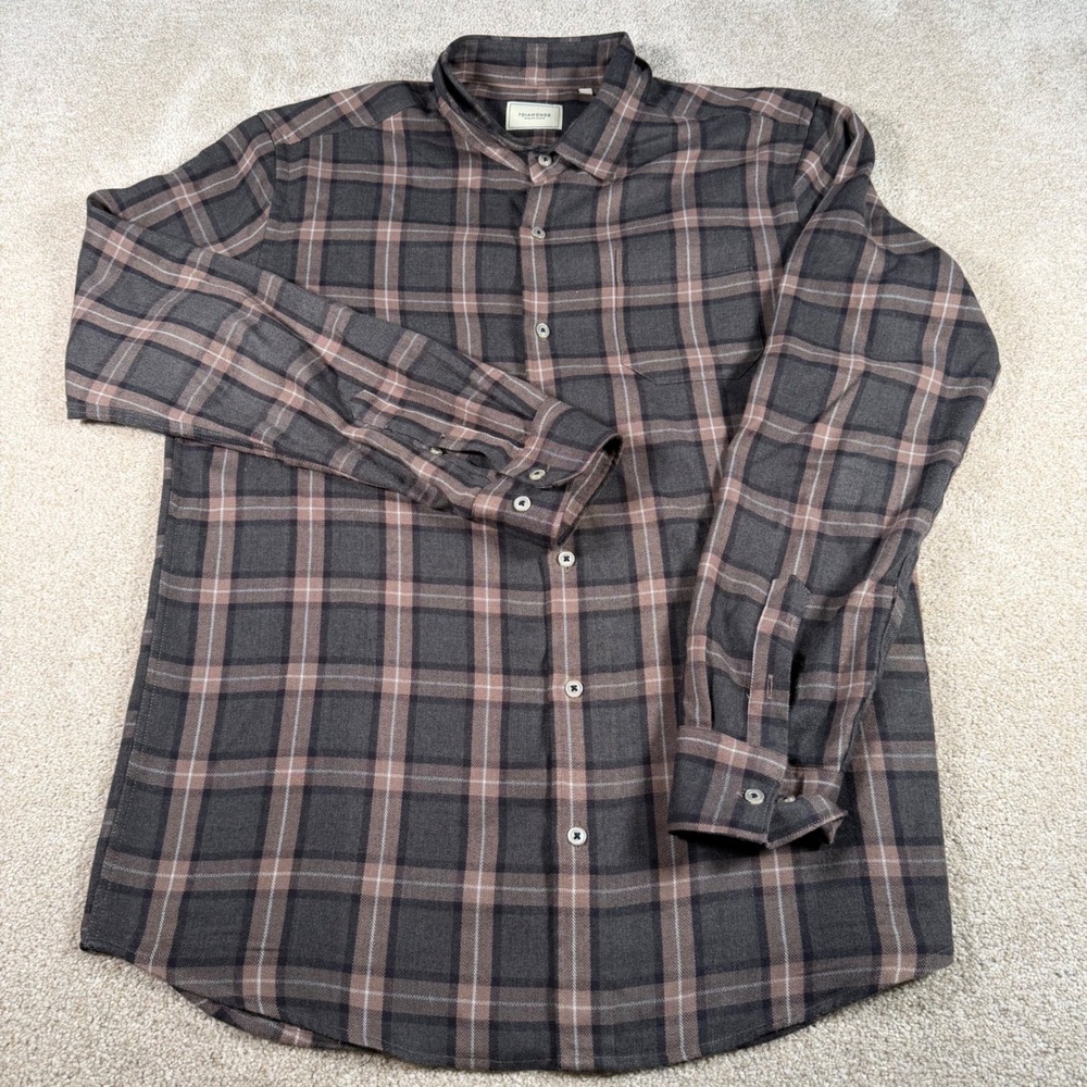 7Diamonds Button Down Shirt Mens Small Grey Pink Plaid Flannel SMKF-1306 River